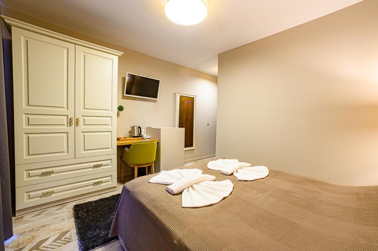Antique Boutique Hotel Pavel Banea Exterior foto