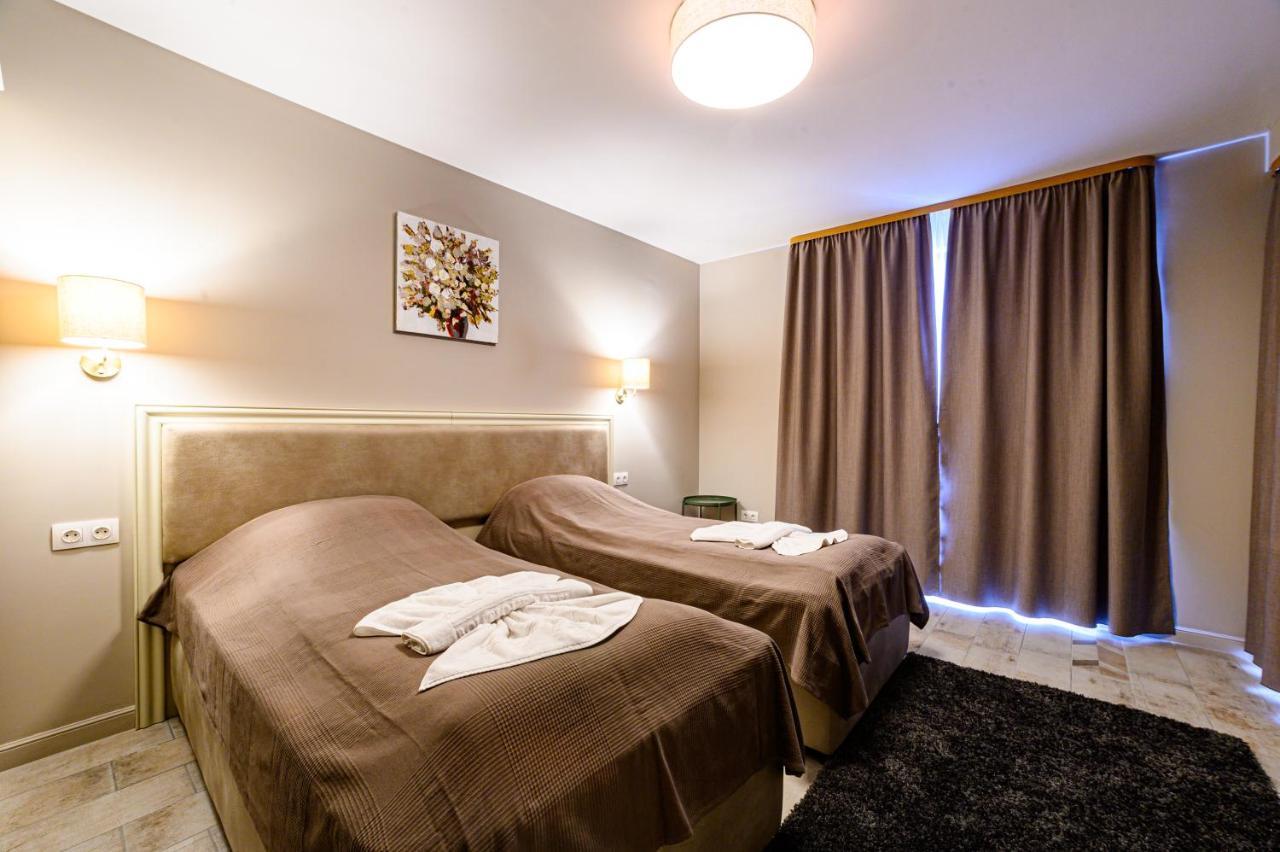 Antique Boutique Hotel Pavel Banea Exterior foto