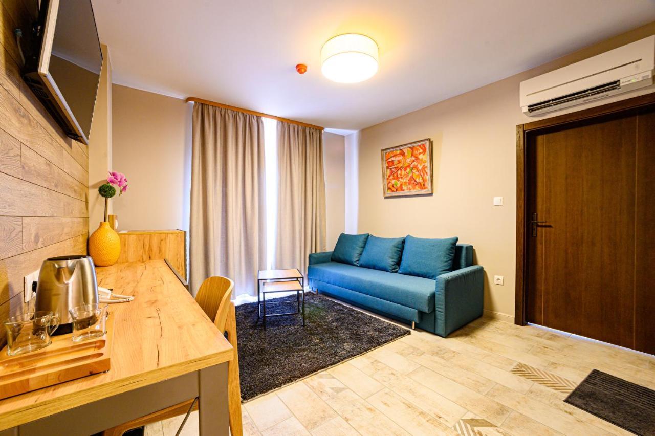 Antique Boutique Hotel Pavel Banea Exterior foto