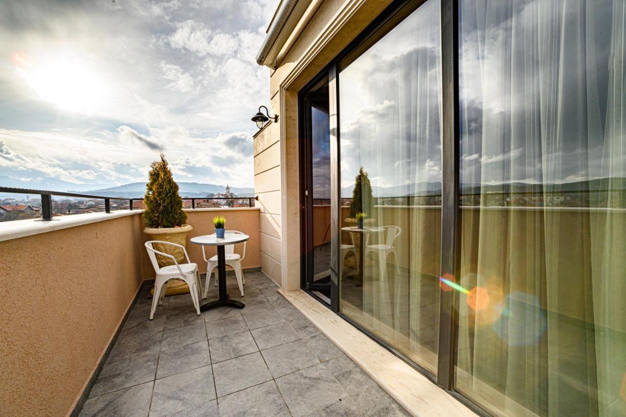 Antique Boutique Hotel Pavel Banea Exterior foto