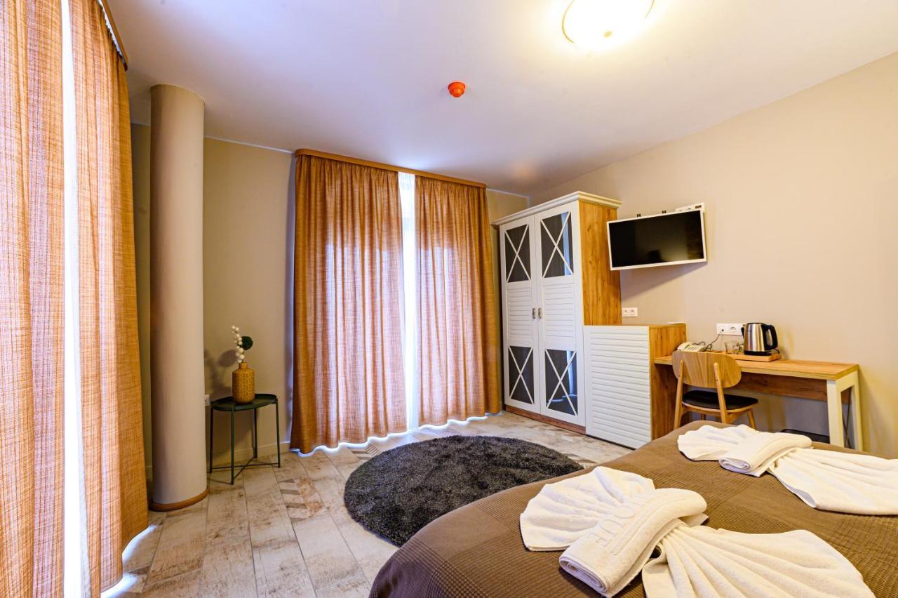 Antique Boutique Hotel Pavel Banea Exterior foto