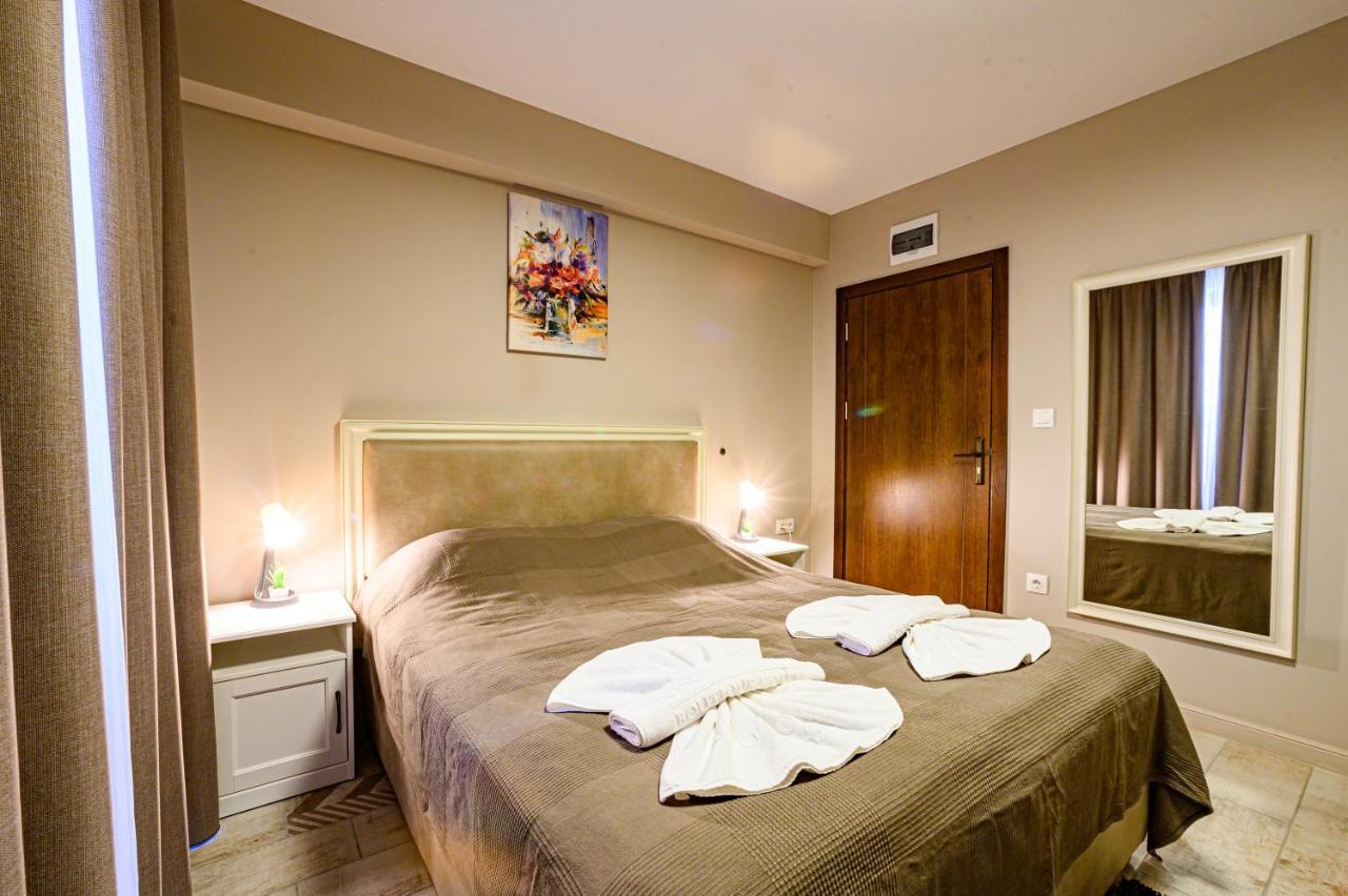 Antique Boutique Hotel Pavel Banea Exterior foto