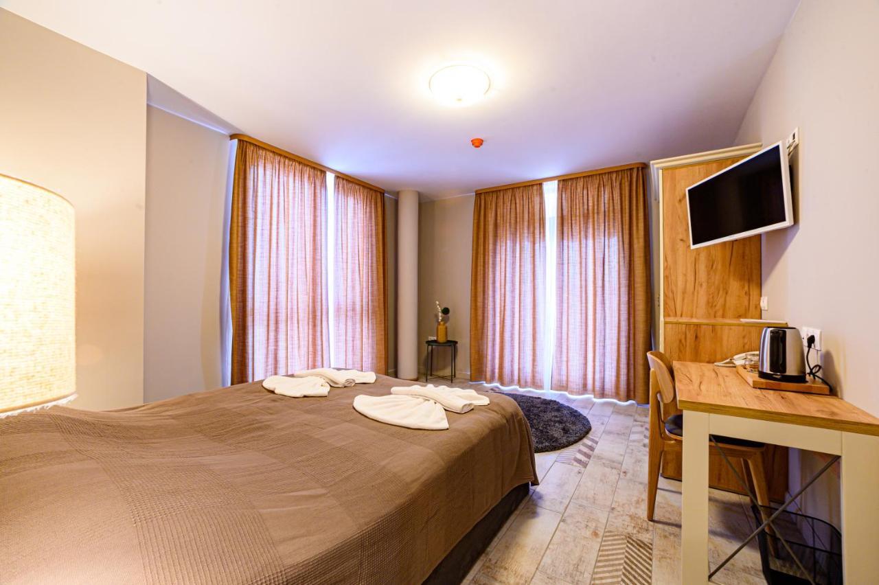 Antique Boutique Hotel Pavel Banea Exterior foto